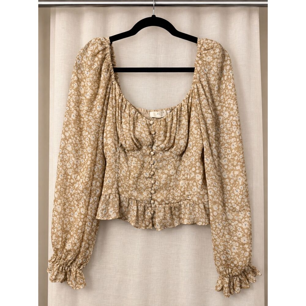 ASTR Floral peplum blouse S